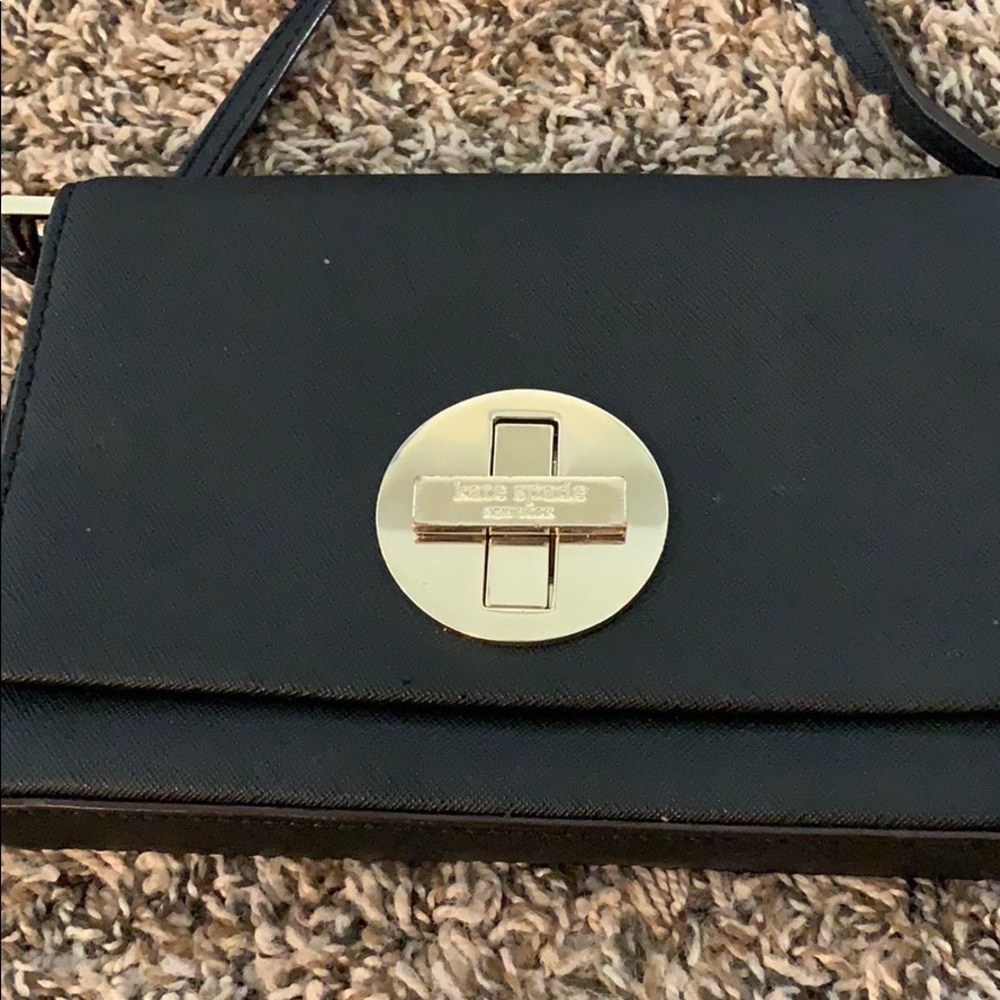 SOLD Kate Spade Black Crossbody - Picture 1 of 5